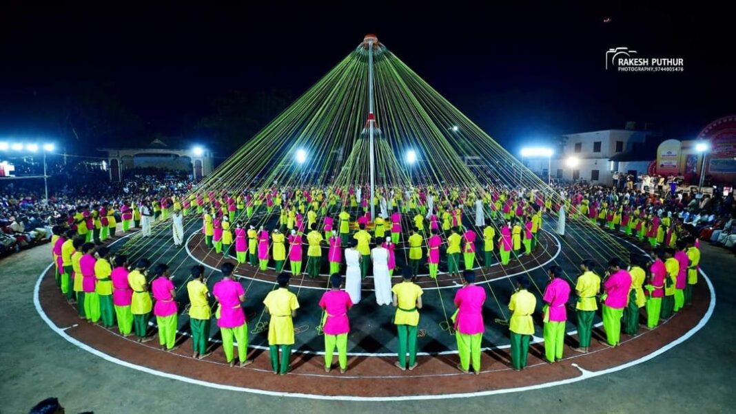 ചരടുകുത്തി കോൽക്കളി