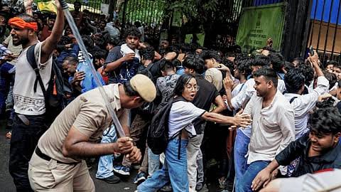 വിലപേശലിന്റെ രാഷ്ട്രീയം: NEET-ന്റെ ജാതി-വർഗ്ഗ യുക്തിയും, ഒരു രാജിയിൽ അവസാനിക്കുന്ന പ്രതിഷേധത്തിന്റെ പരിധികളും